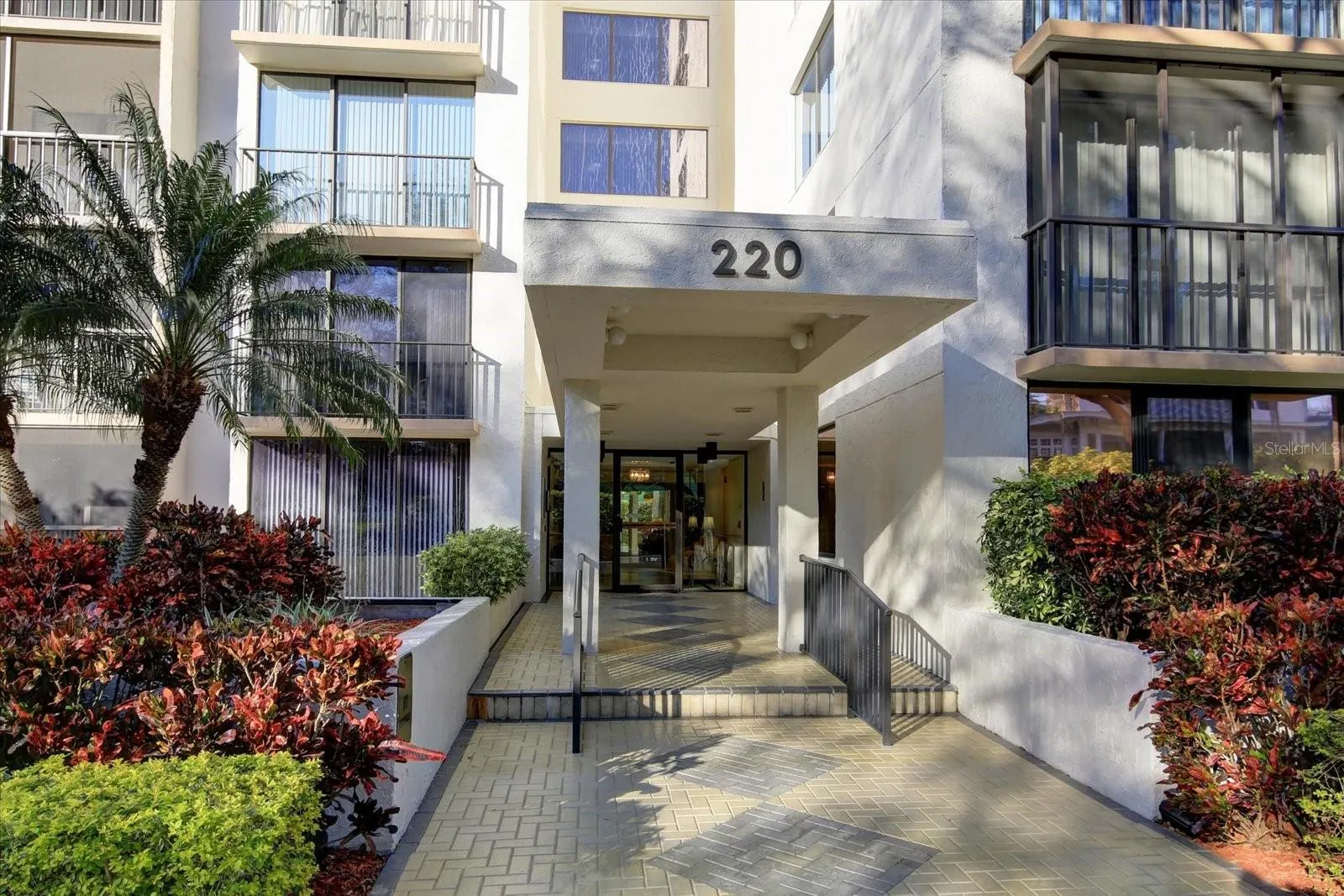 220 BELLEVIEW BLVD #410, #410