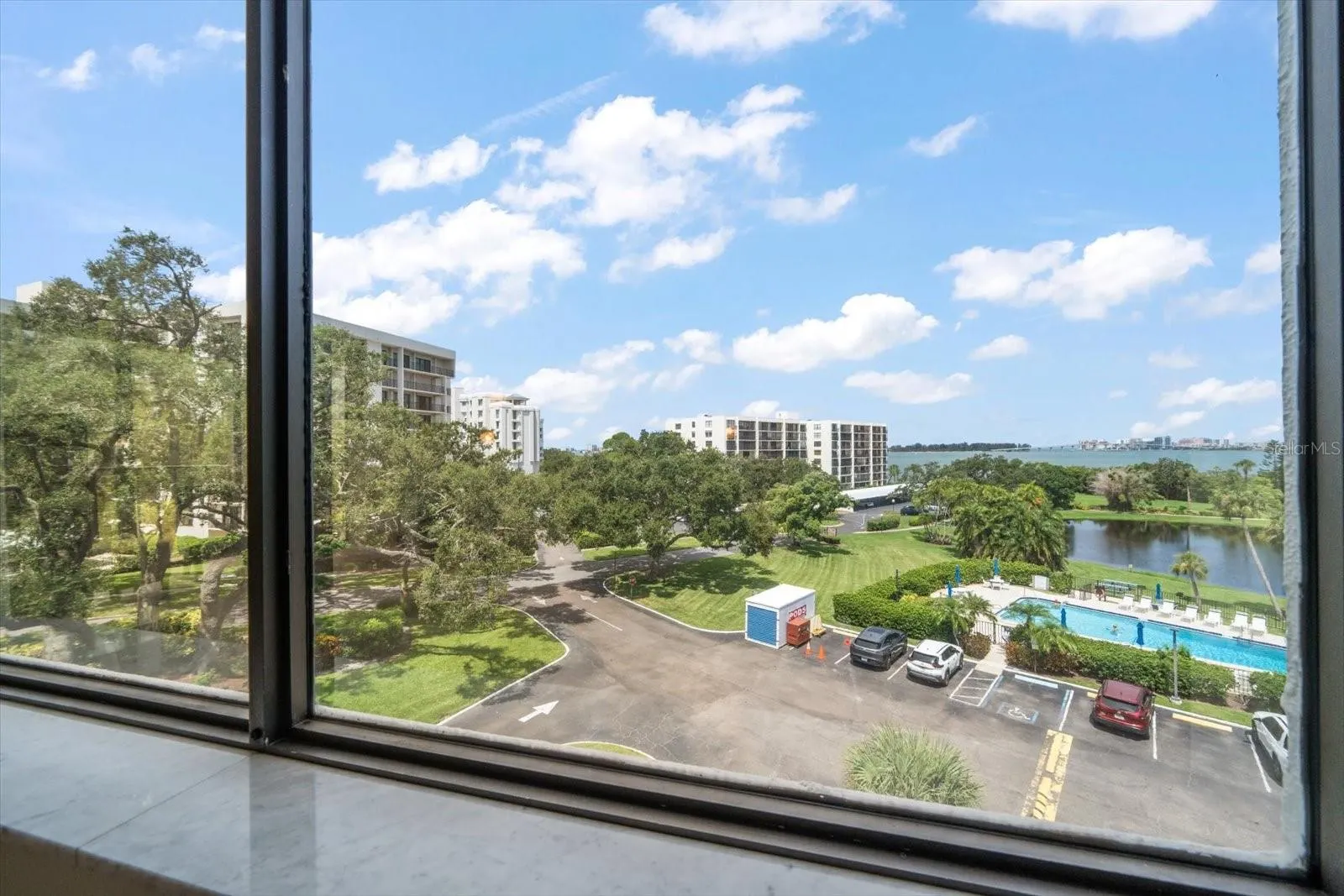 220 BELLEVIEW BLVD #410, #410