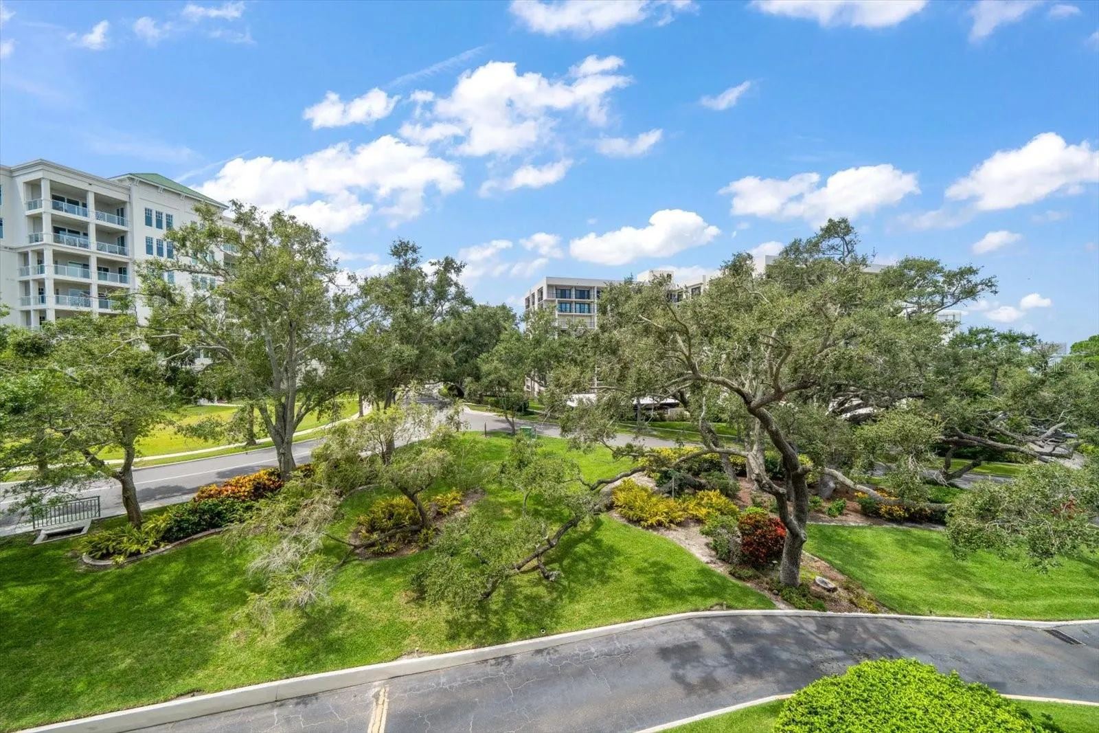 220 BELLEVIEW BLVD #410, #410