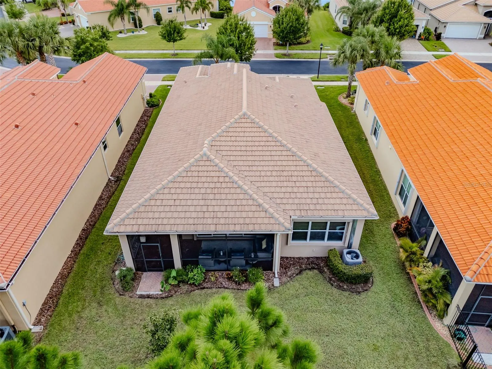 4820 GRAND BANKS DR