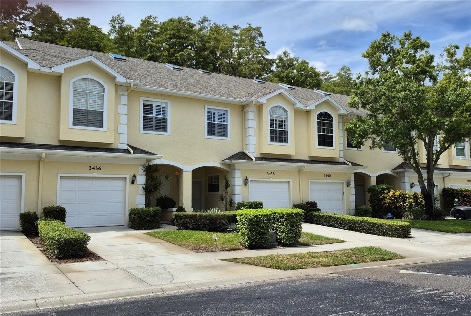 3438 PRIMROSE WAY