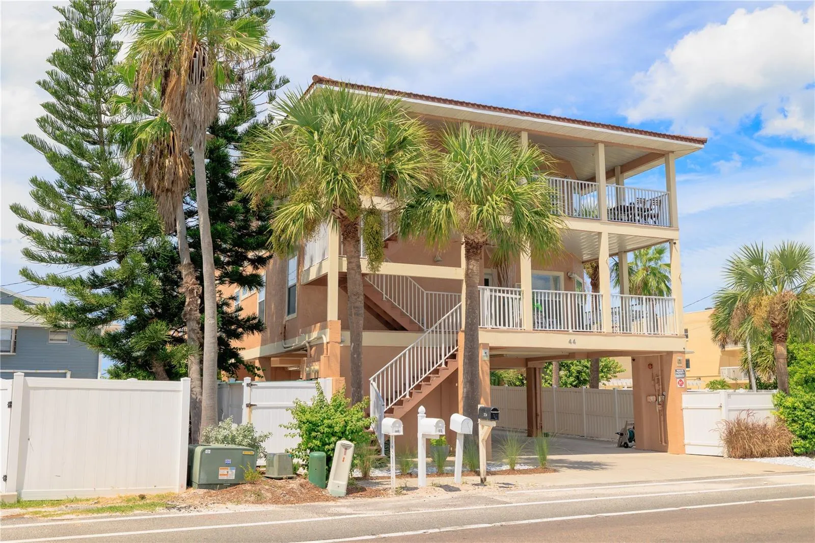 44 GULF BLVD #204, #204
