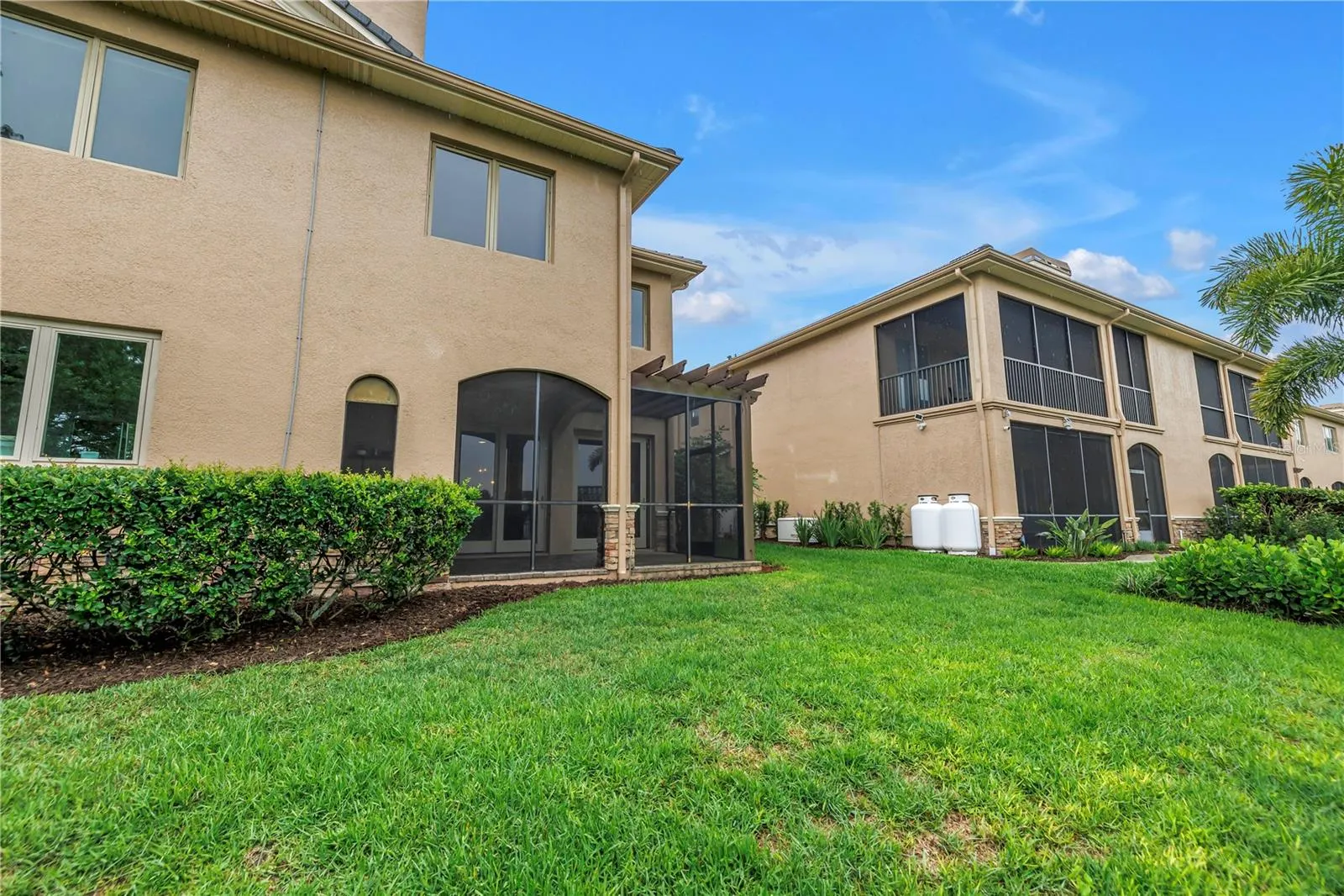 651 SAXONY BLVD