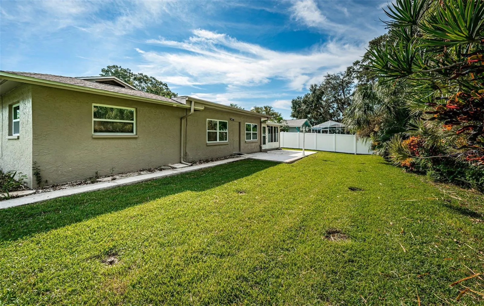 2342 HAZELWOOD LN