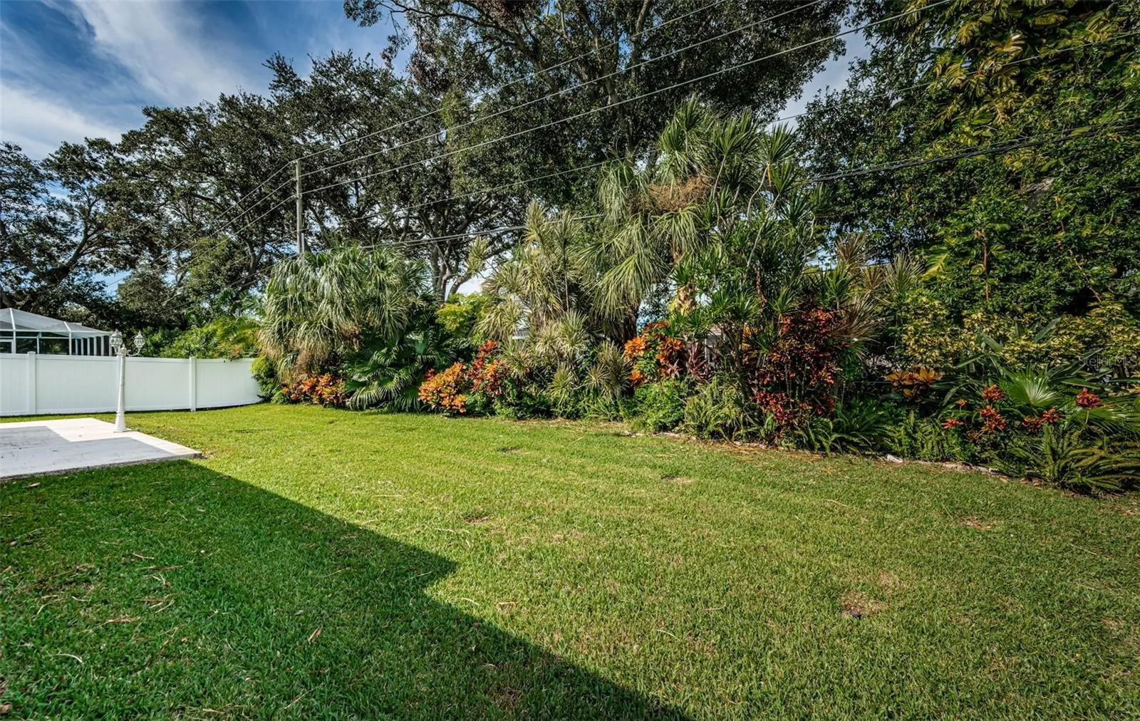 2342 HAZELWOOD LN
