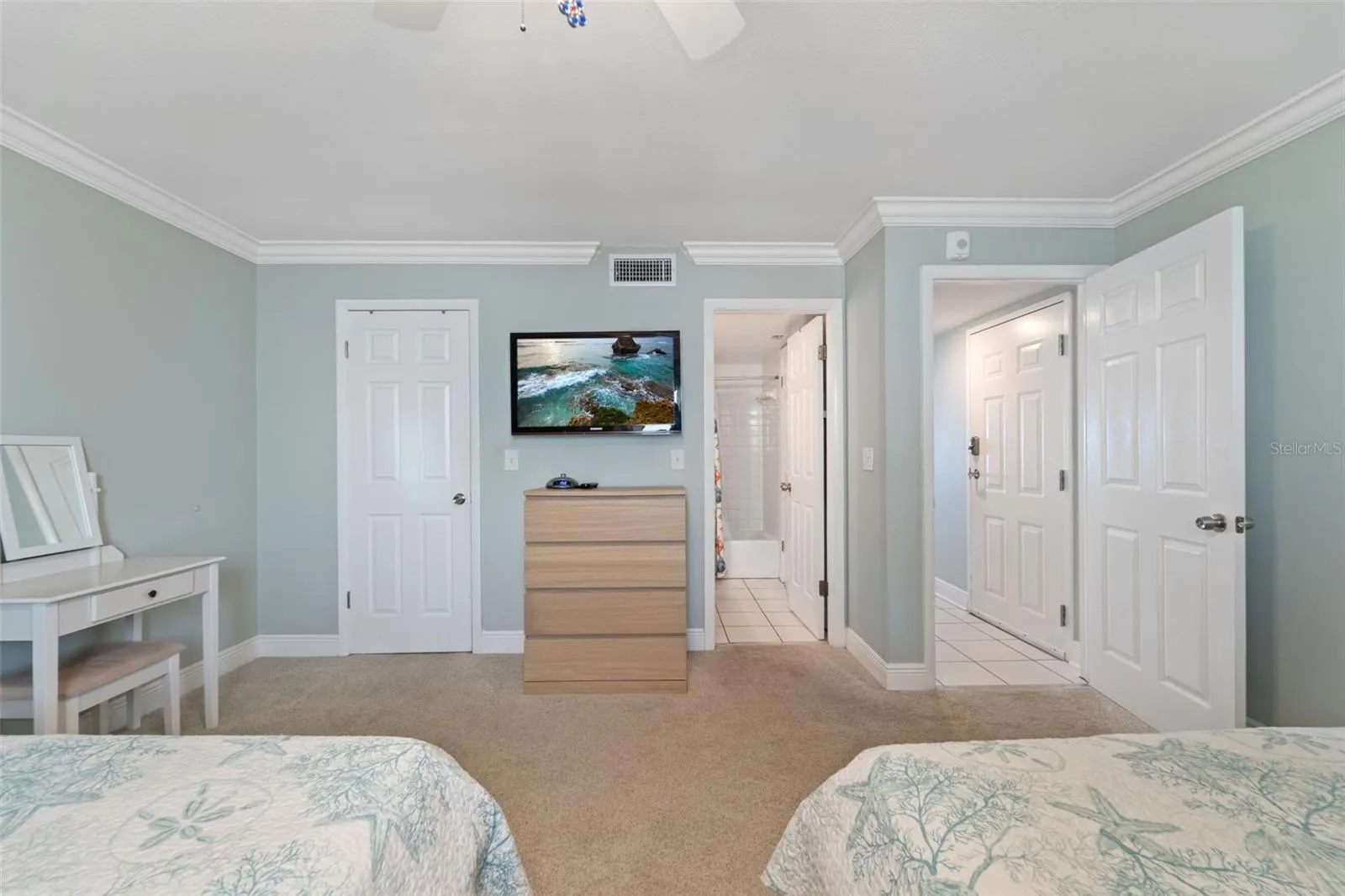 12924 GULF BLVD #502, #502