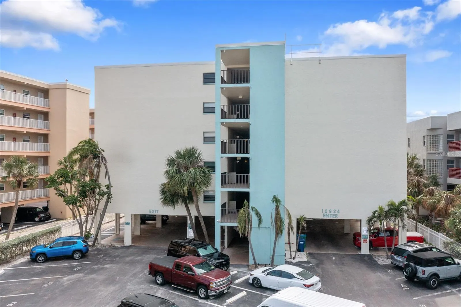 12924 GULF BLVD #502, #502