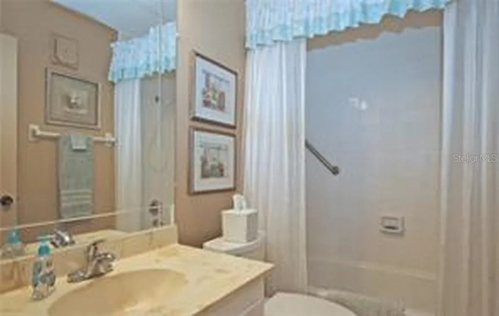 221 CEDARWOOD CIR #221, #221