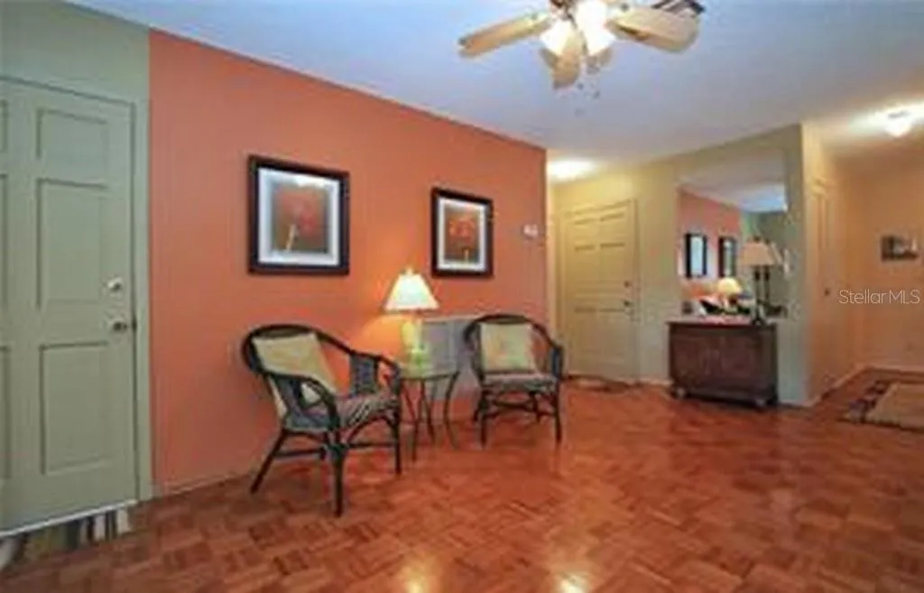 221 CEDARWOOD CIR #221, #221