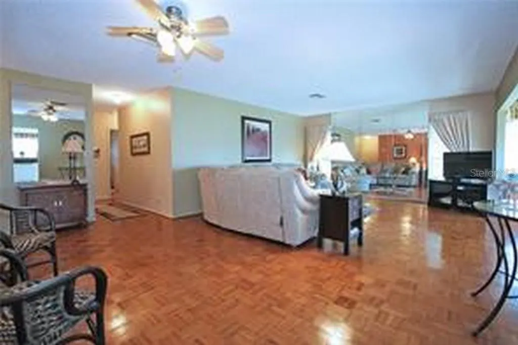 221 CEDARWOOD CIR #221, #221