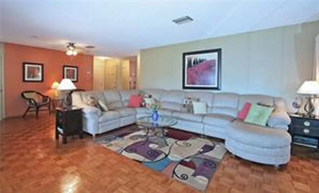 221 CEDARWOOD CIR #221, #221