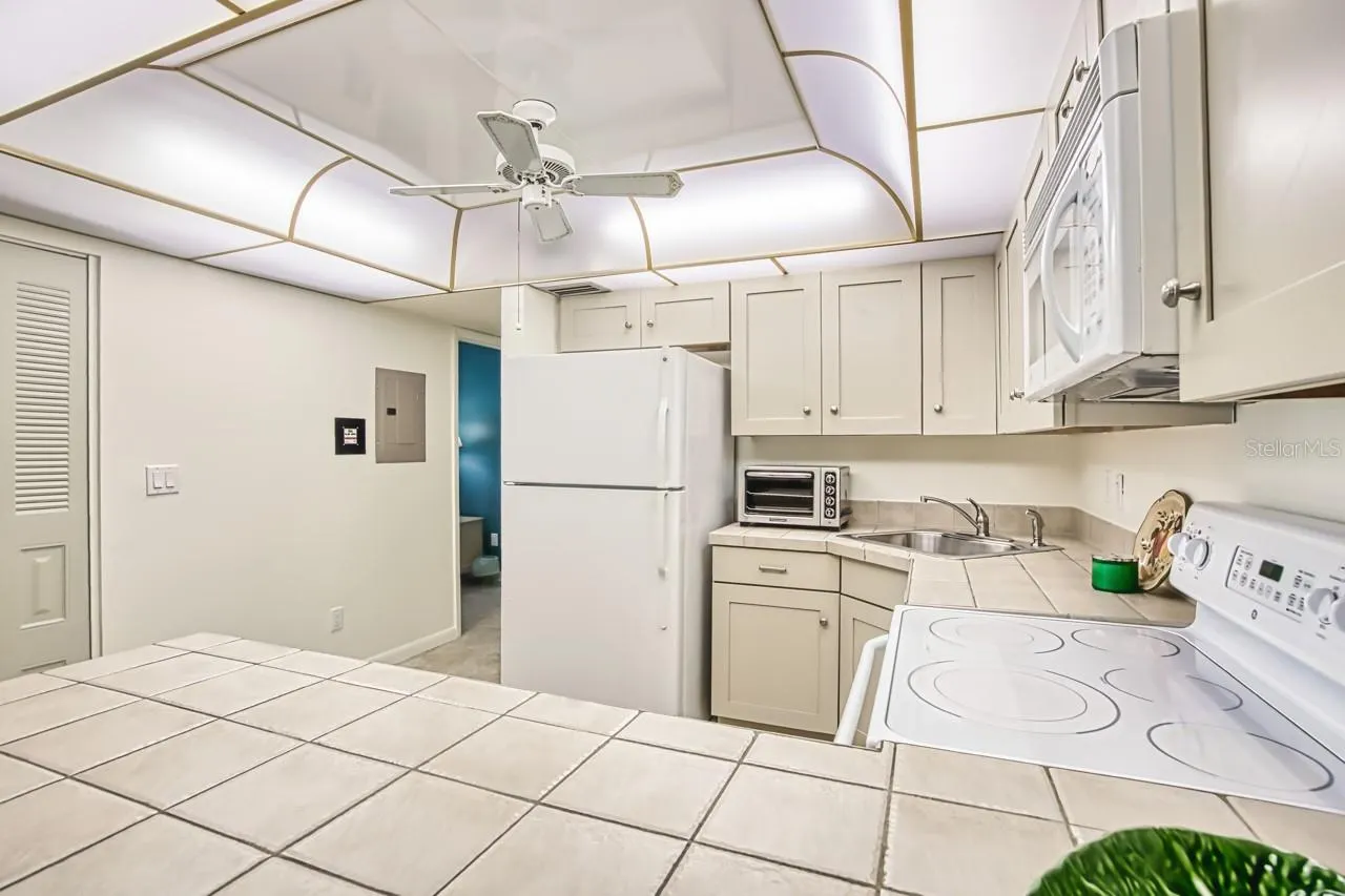 2300 AARON ST #216, #216