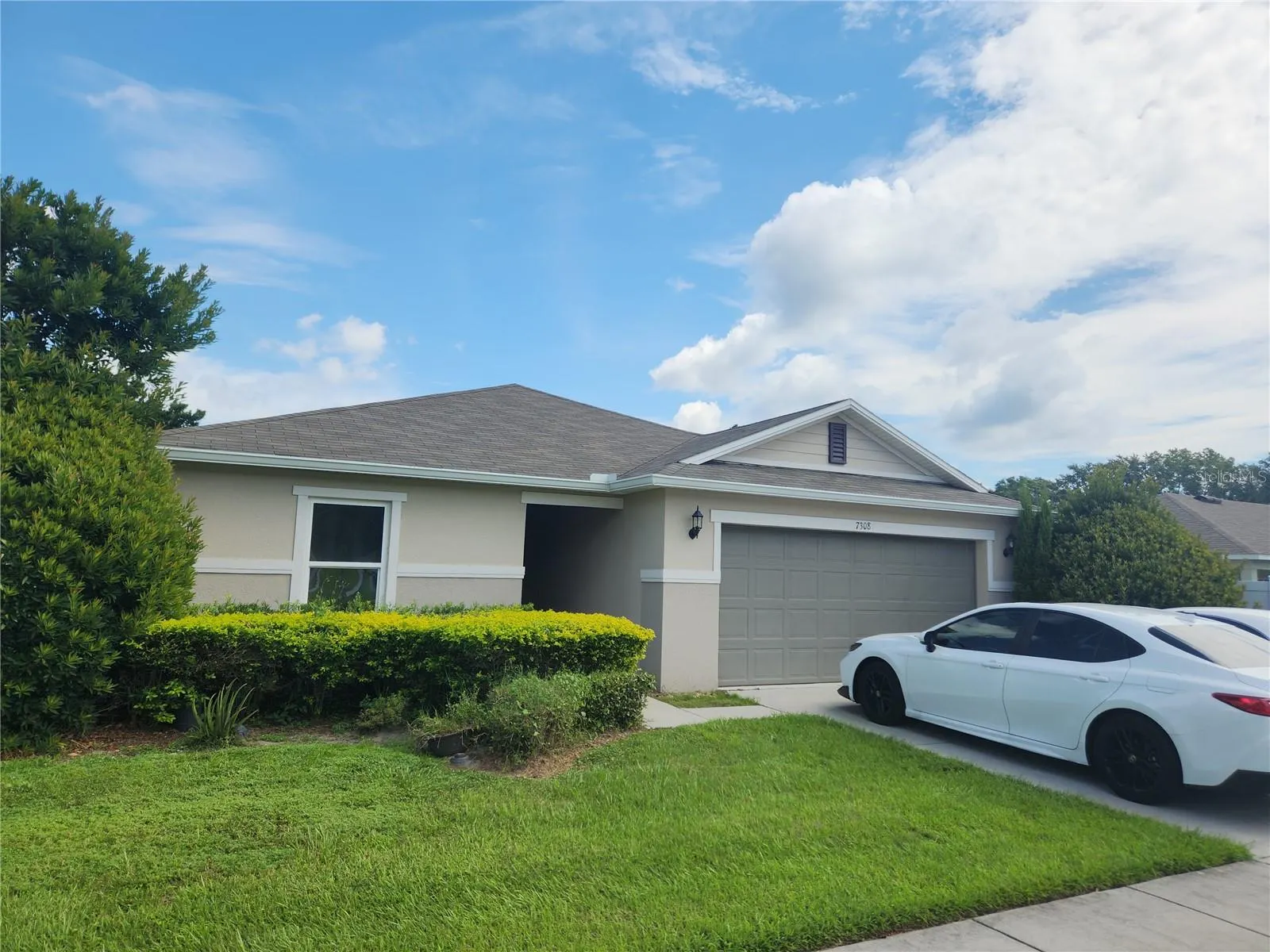 7308 IBIS DR
