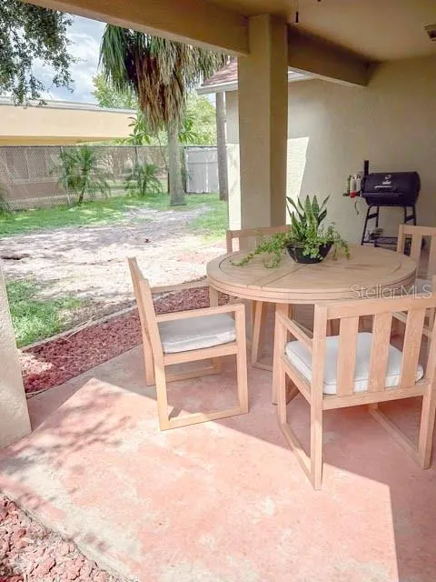 11018 LAUREL BROOK CT