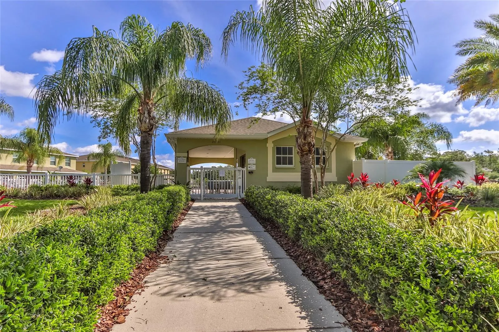 8514 BRUSHLEAF WAY