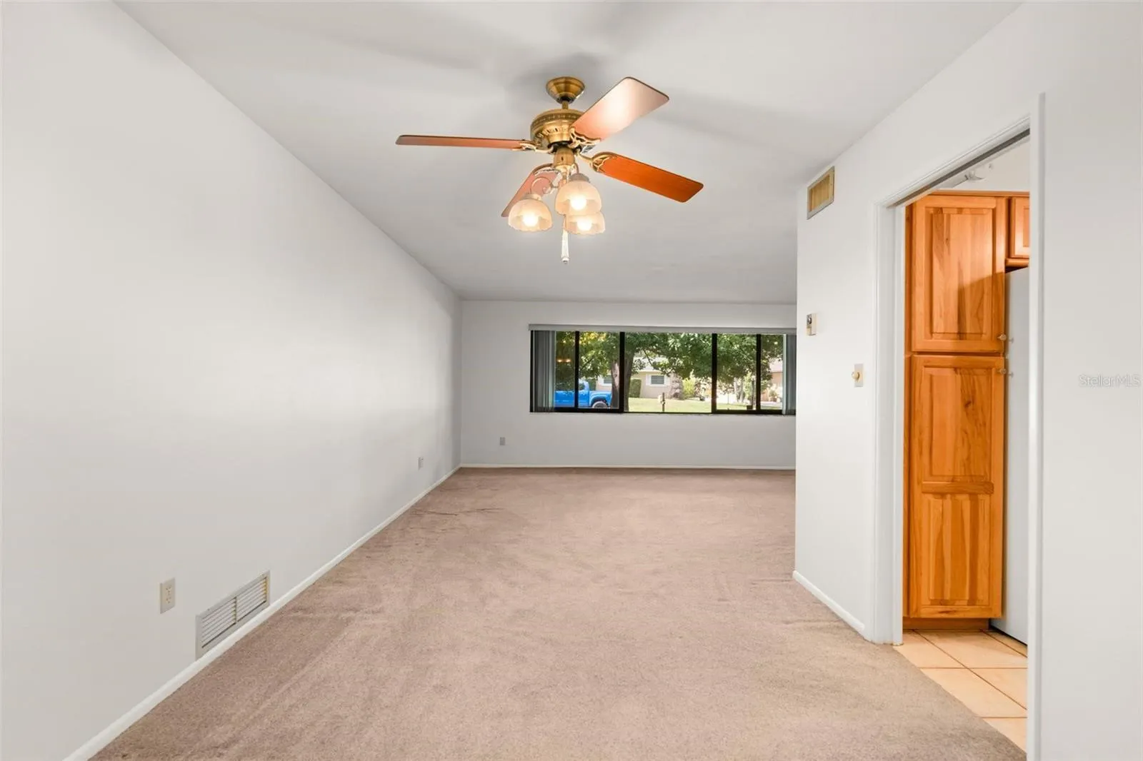 1353 VIEWTOP DR