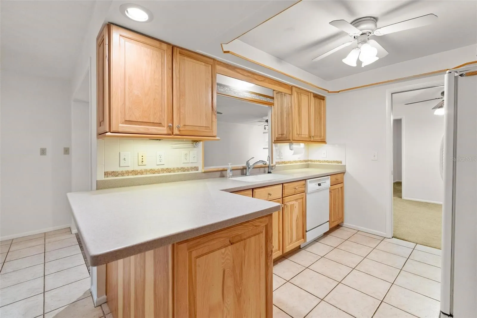 1353 VIEWTOP DR