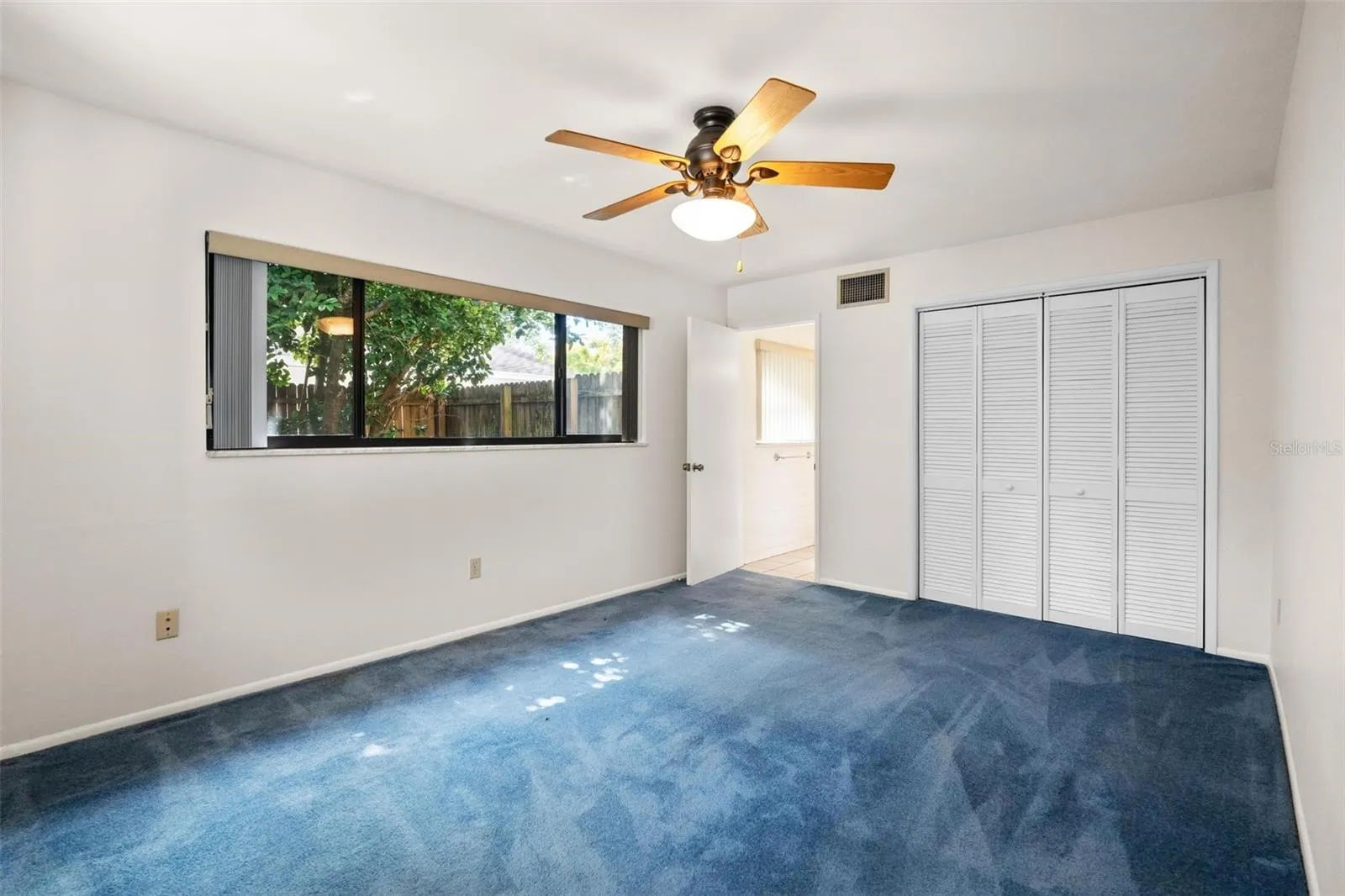 1353 VIEWTOP DR