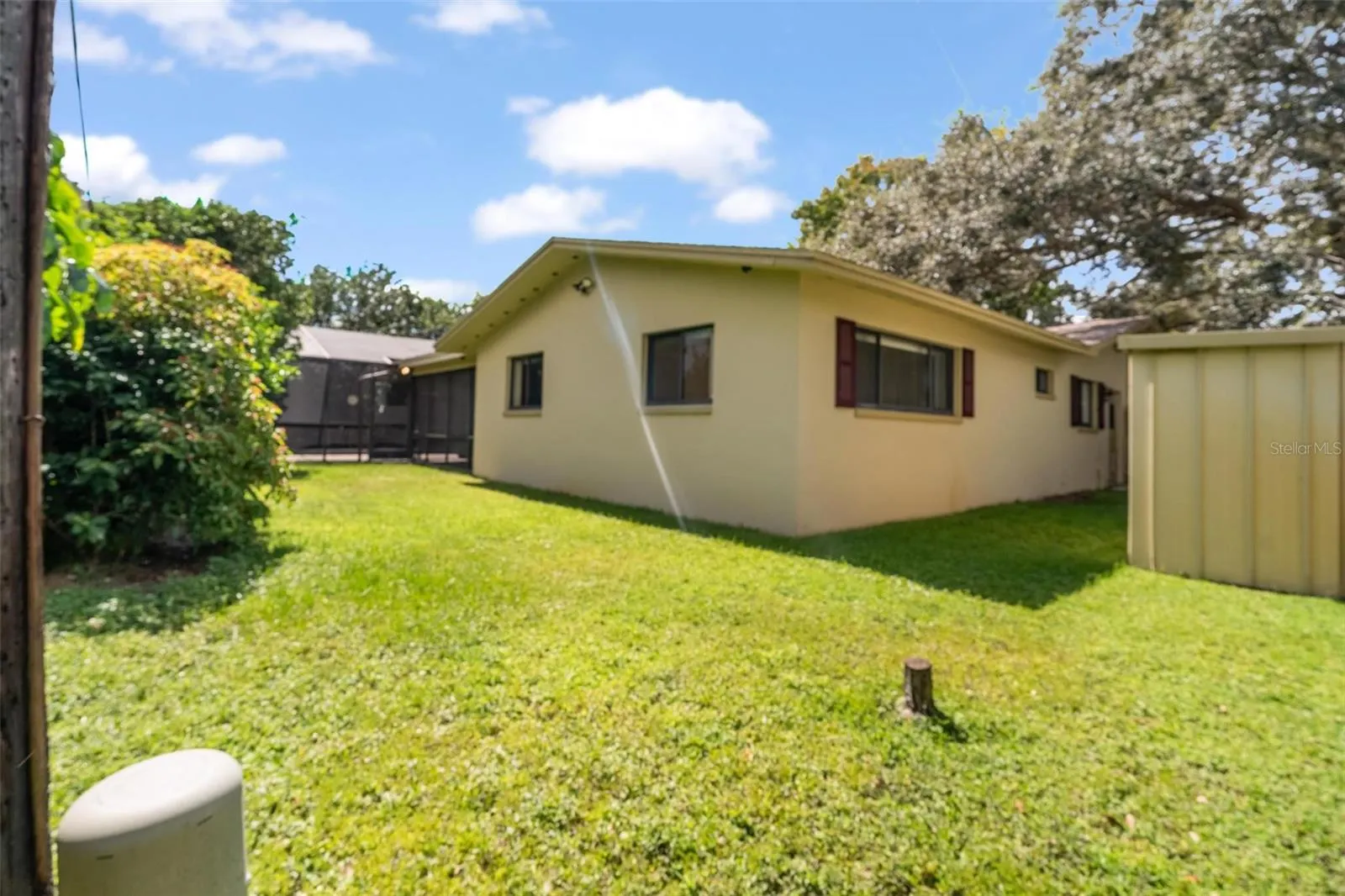 1353 VIEWTOP DR