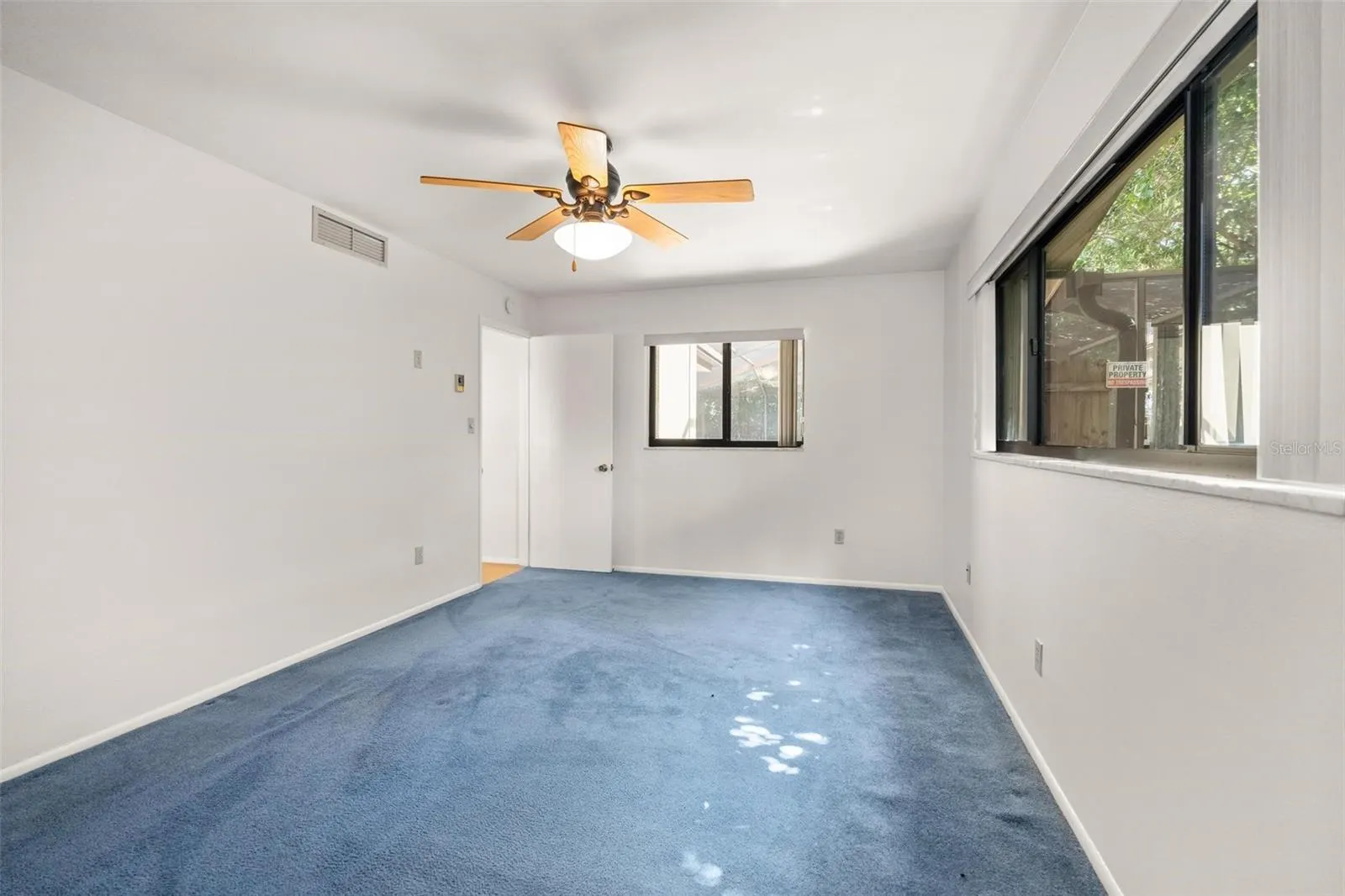 1353 VIEWTOP DR