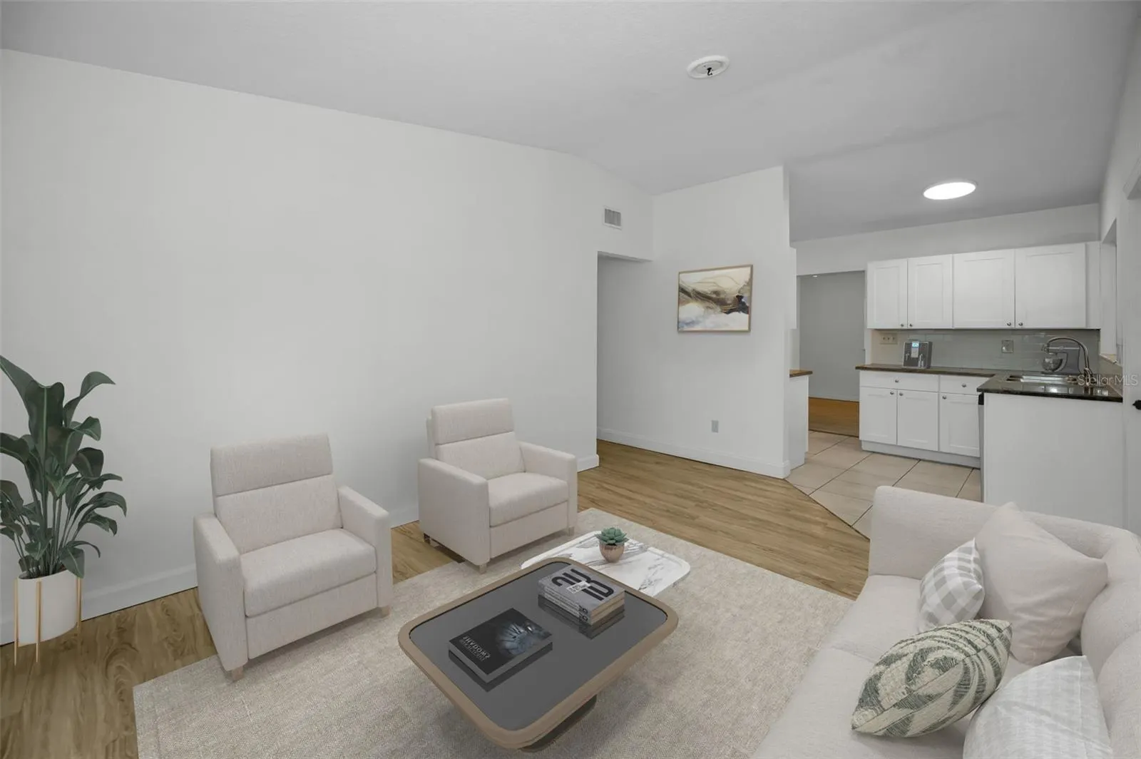 1115 CONANT AVE