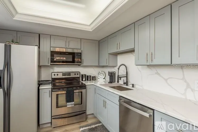 3062 EASTLAND BLVD #407, #407