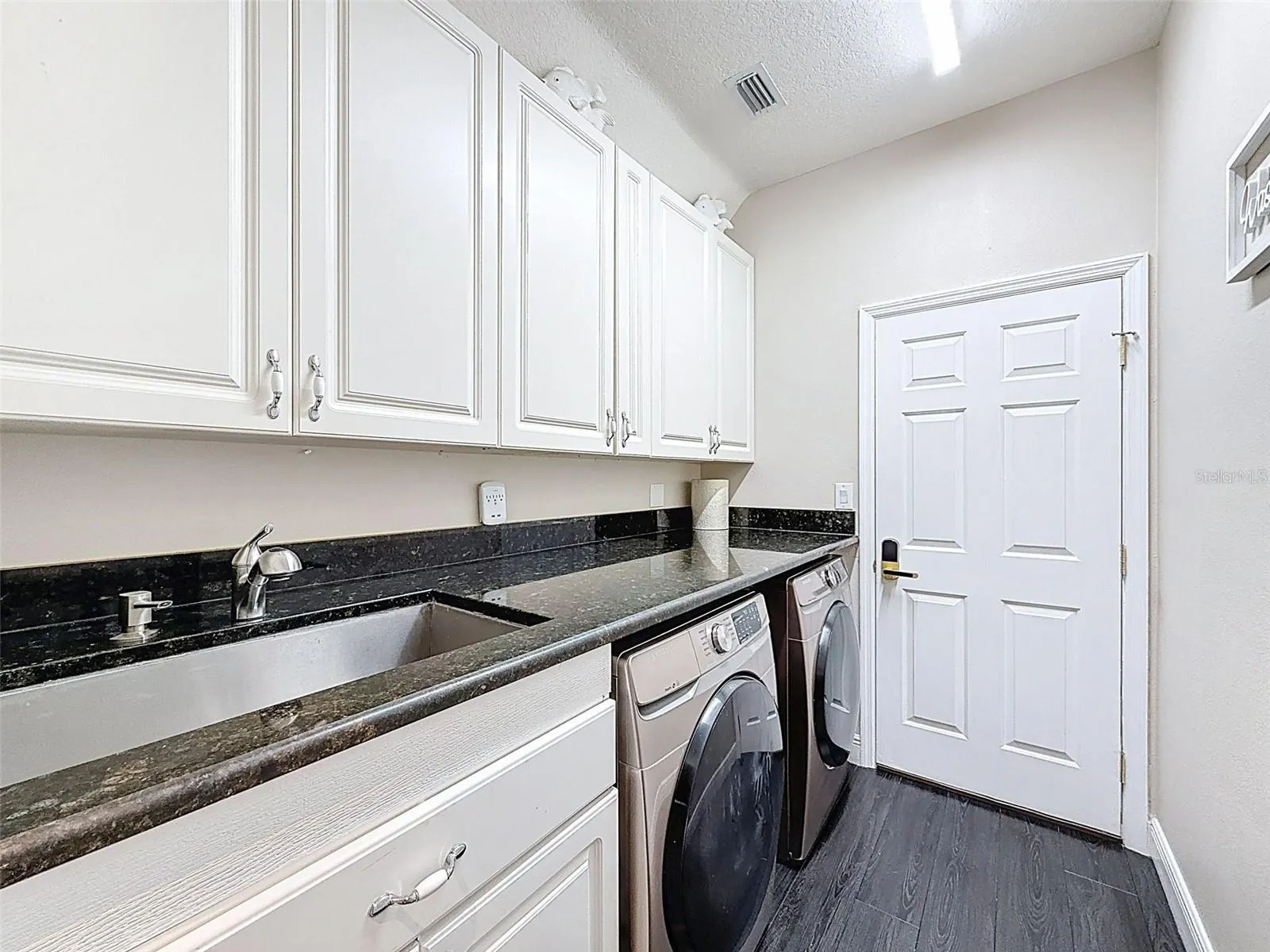 10704 CORY LAKE DR