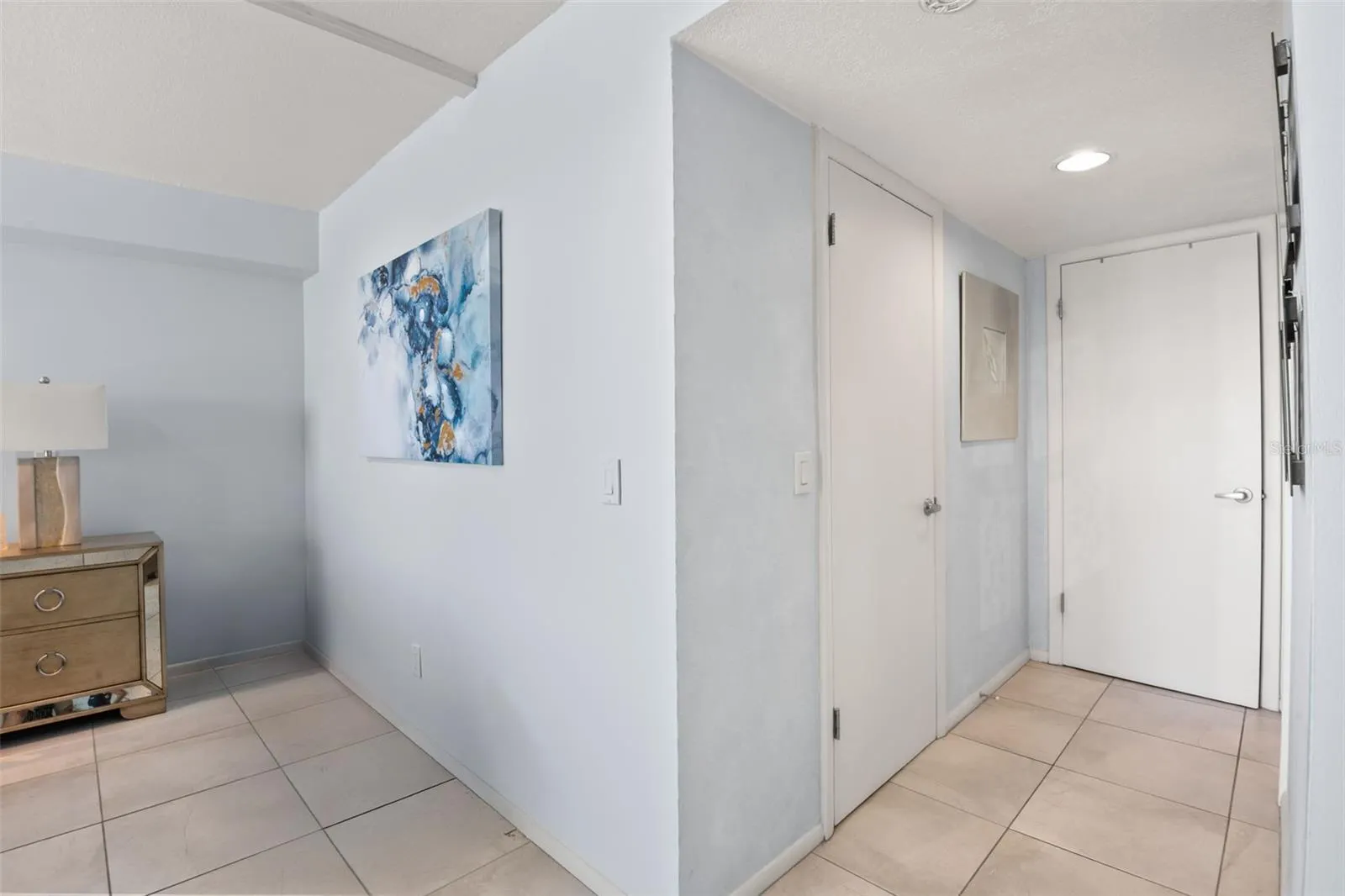 736 ISLAND WAY #604, #604