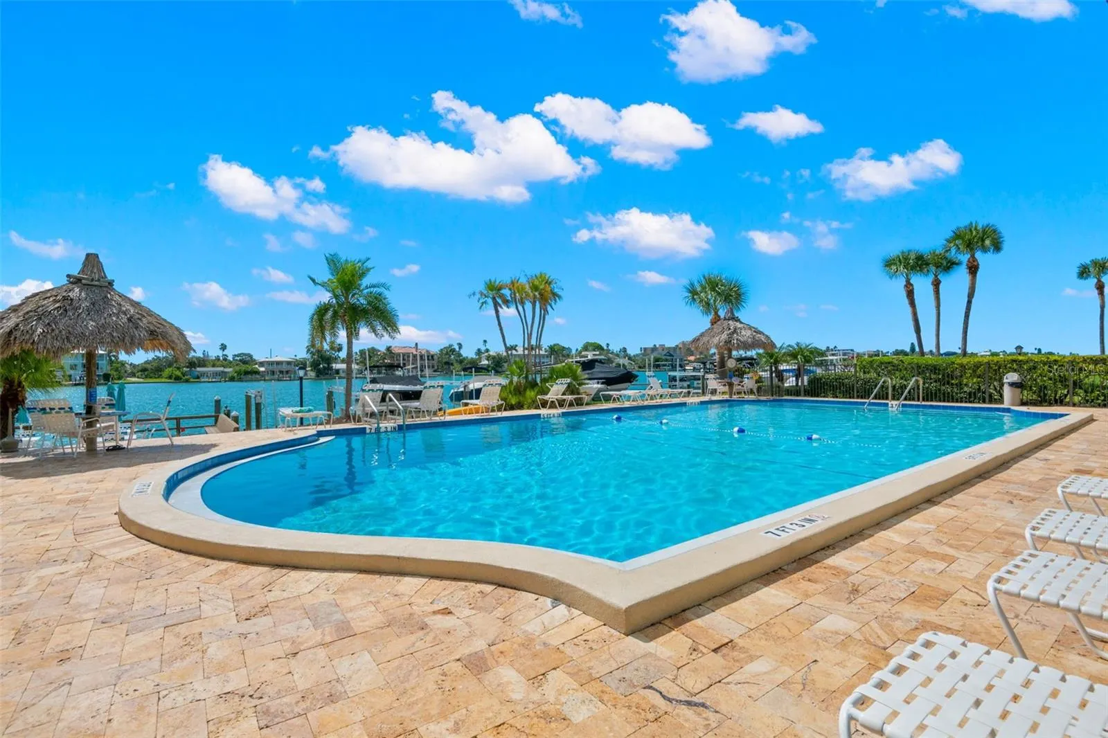 736 ISLAND WAY #604, #604