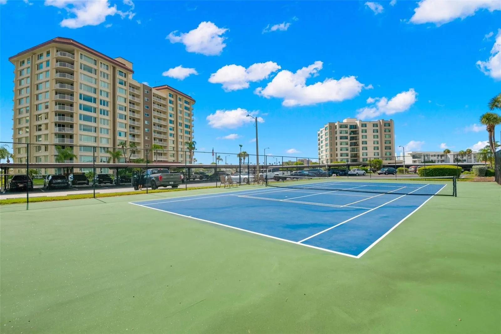 736 ISLAND WAY #604, #604