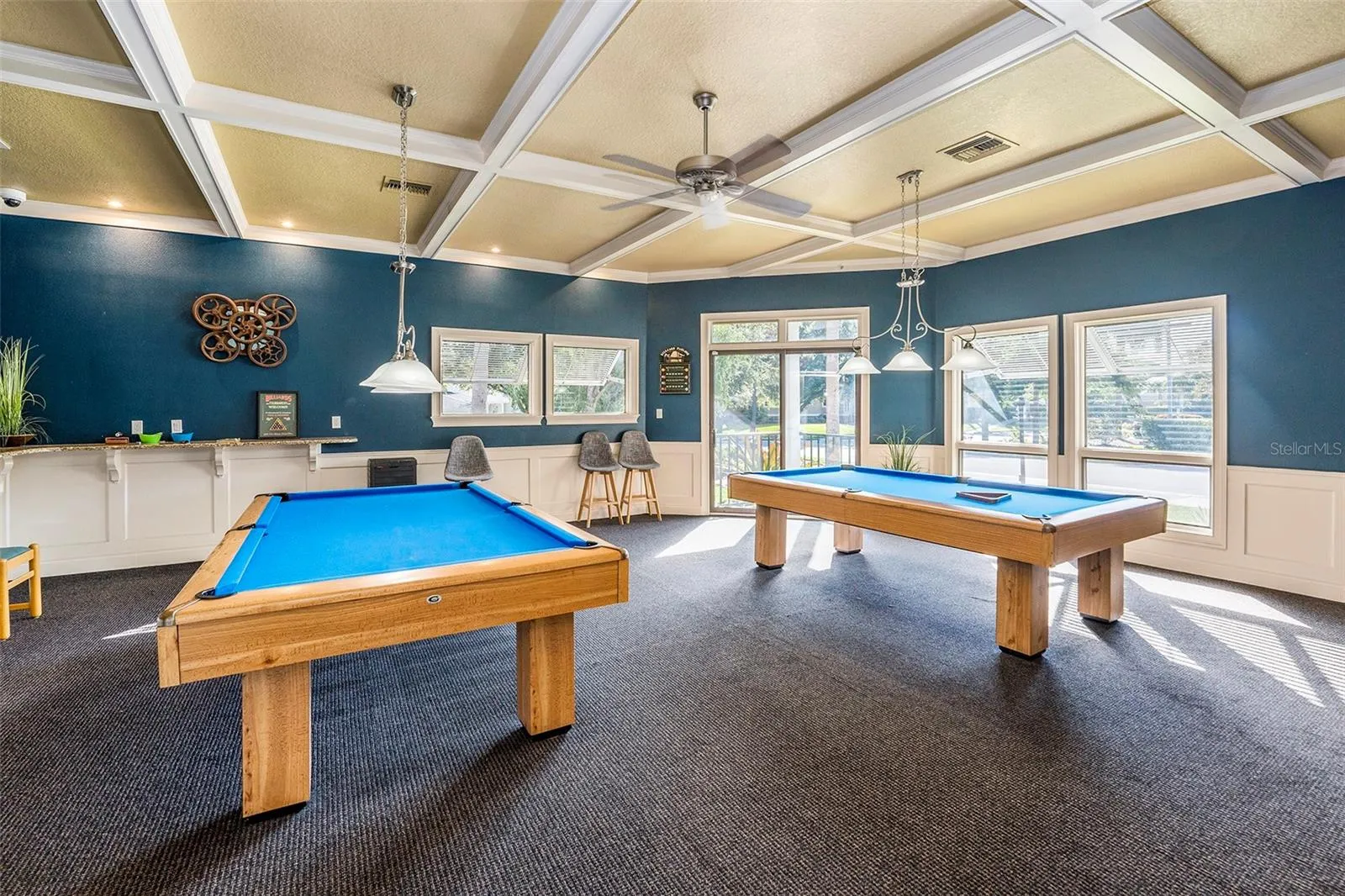 1001 SPOONTAIL CT