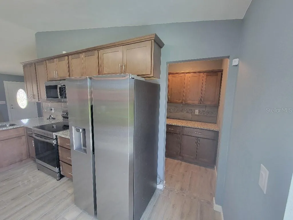 3475 W PRICE BLVD