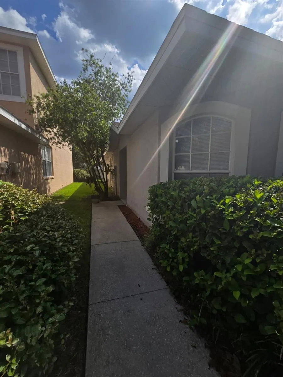 10303 AVELAR RIDGE DR