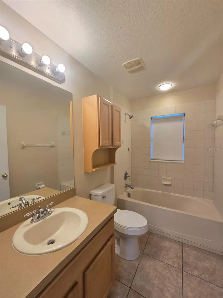 10303 AVELAR RIDGE DR