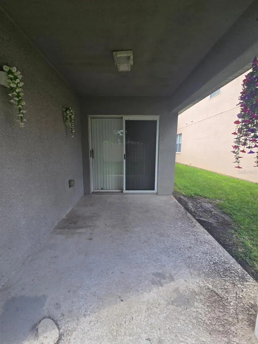 10303 AVELAR RIDGE DR