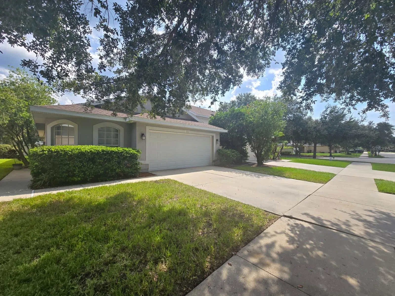 10303 AVELAR RIDGE DR