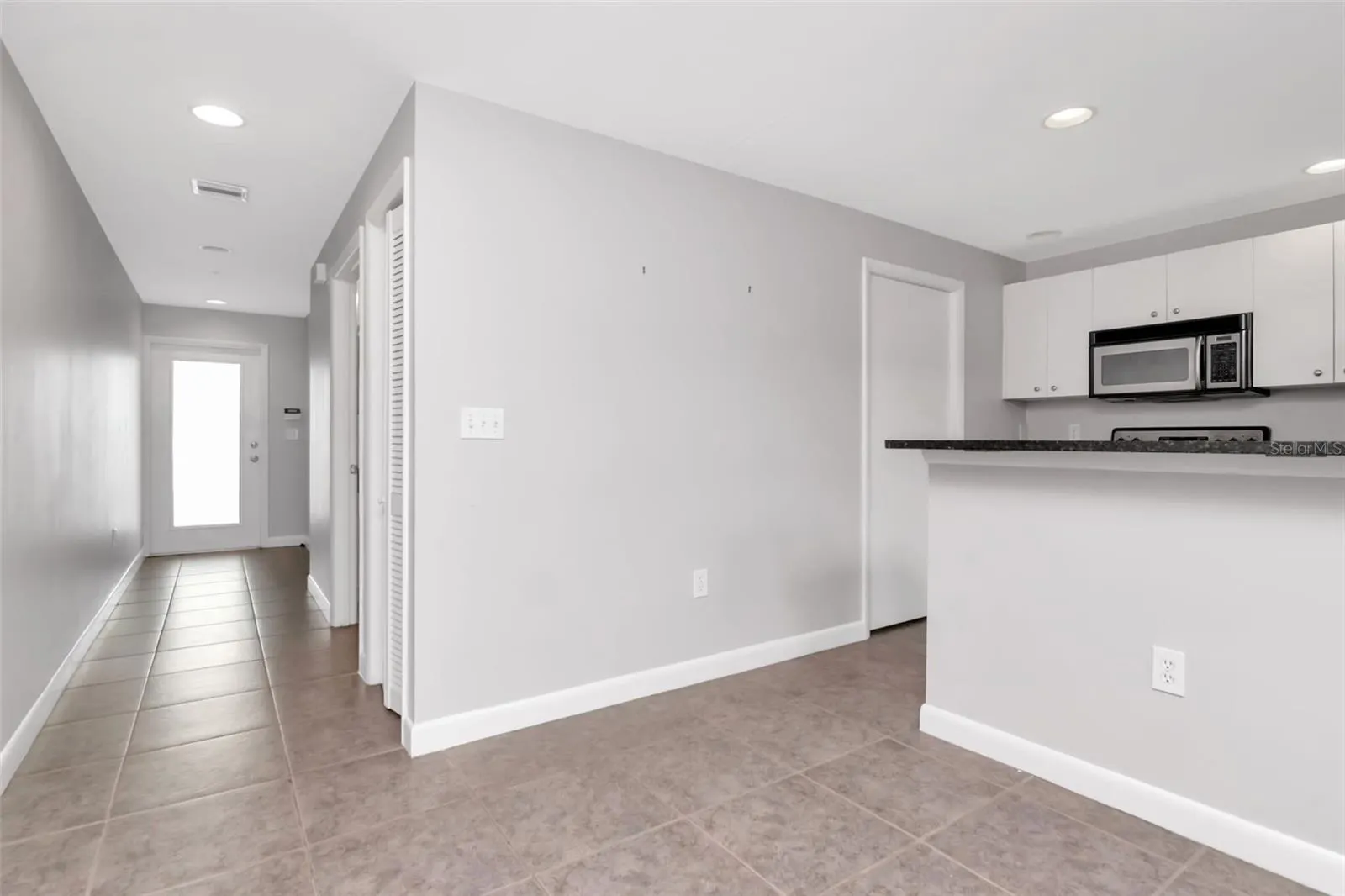 1621 E 4TH AVE #202, #202
