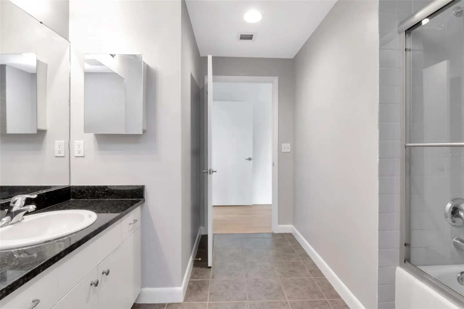 1621 E 4TH AVE #202, #202
