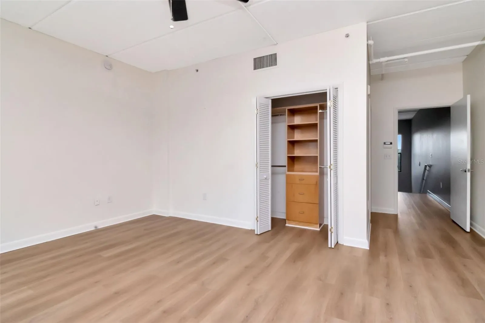1621 E 4TH AVE #202, #202