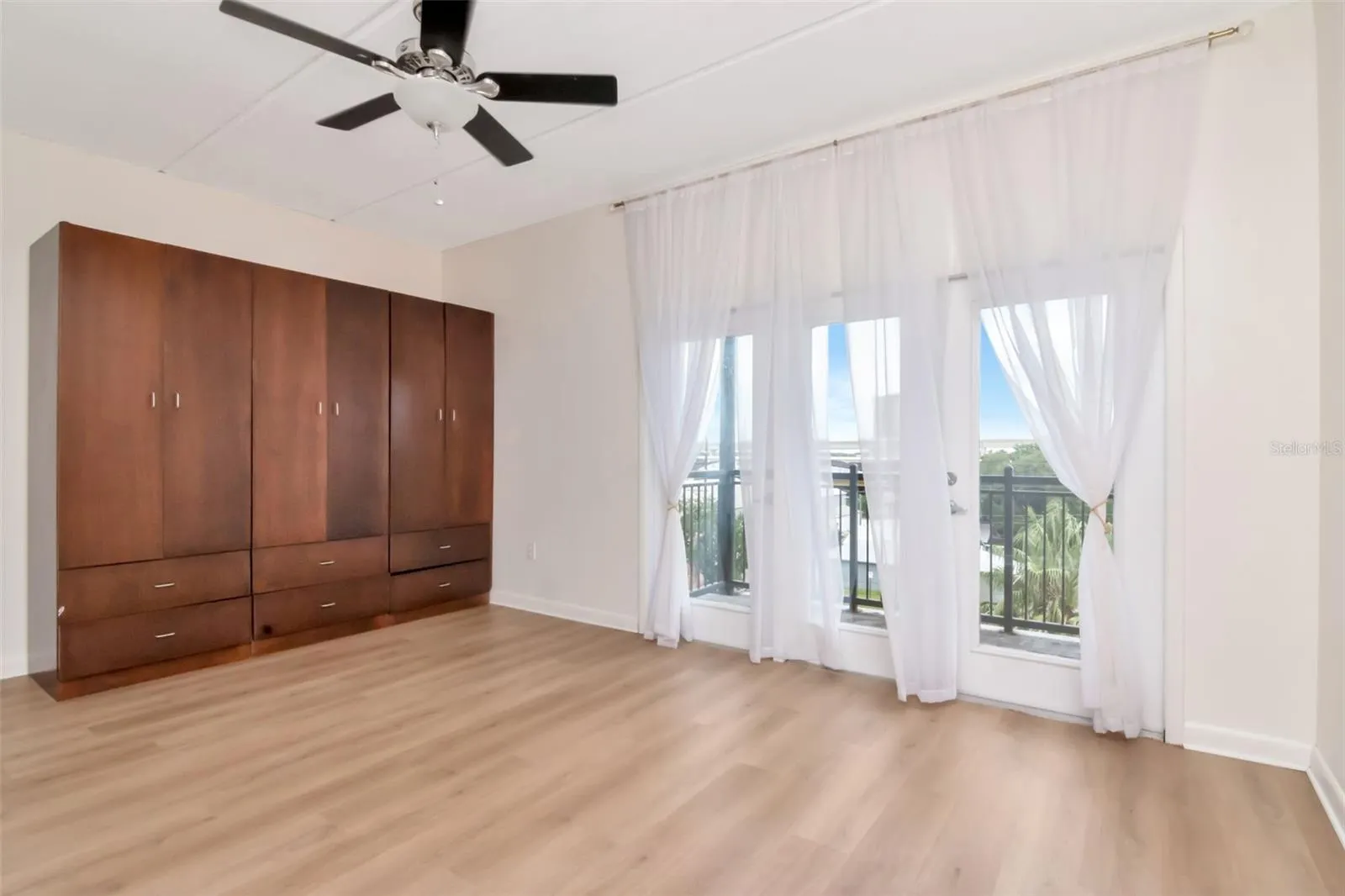 1621 E 4TH AVE #202, #202