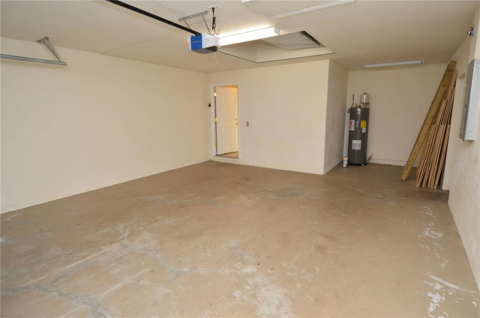 10248 107TH AVE N
