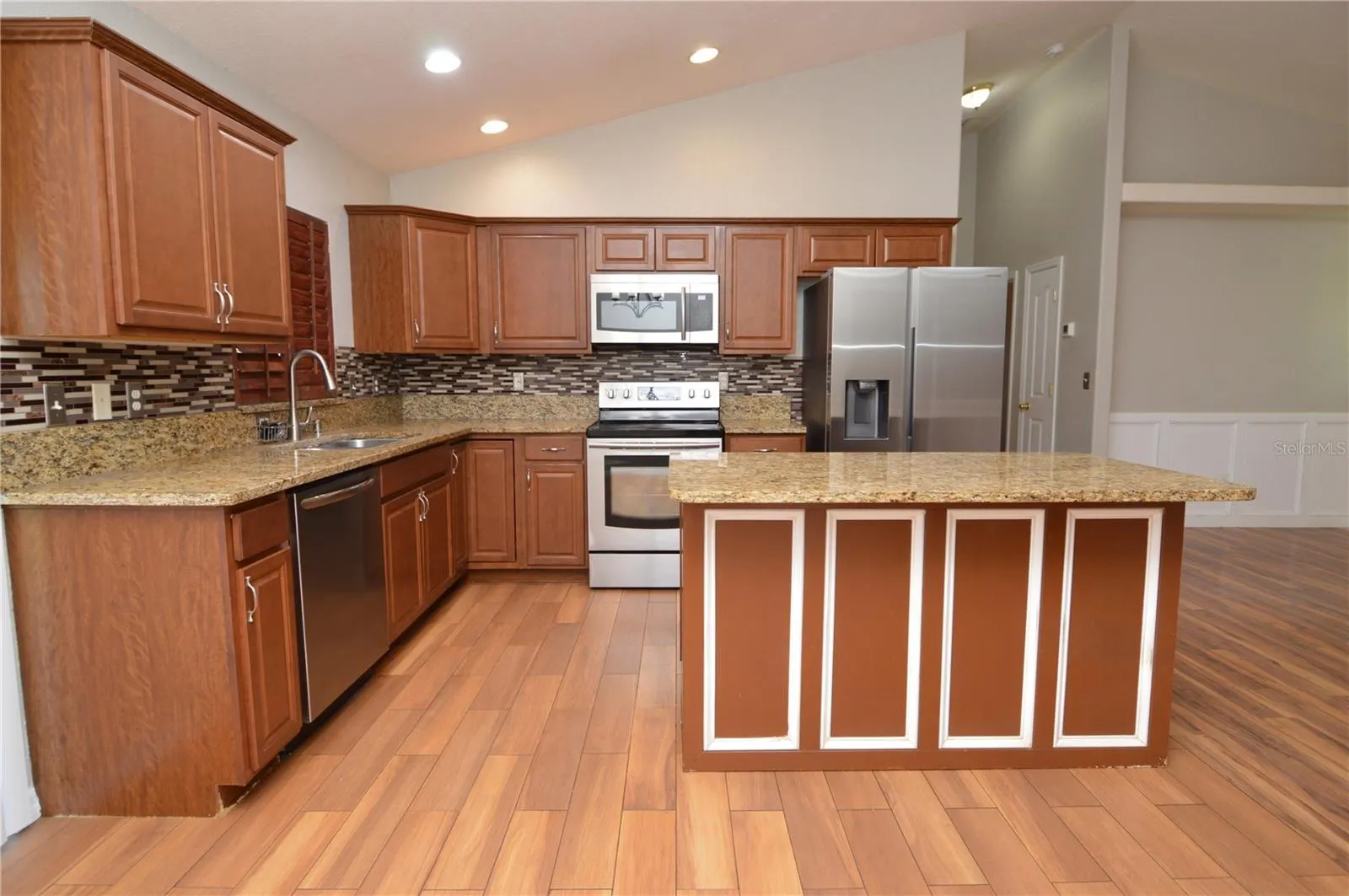 10248 107TH AVE N