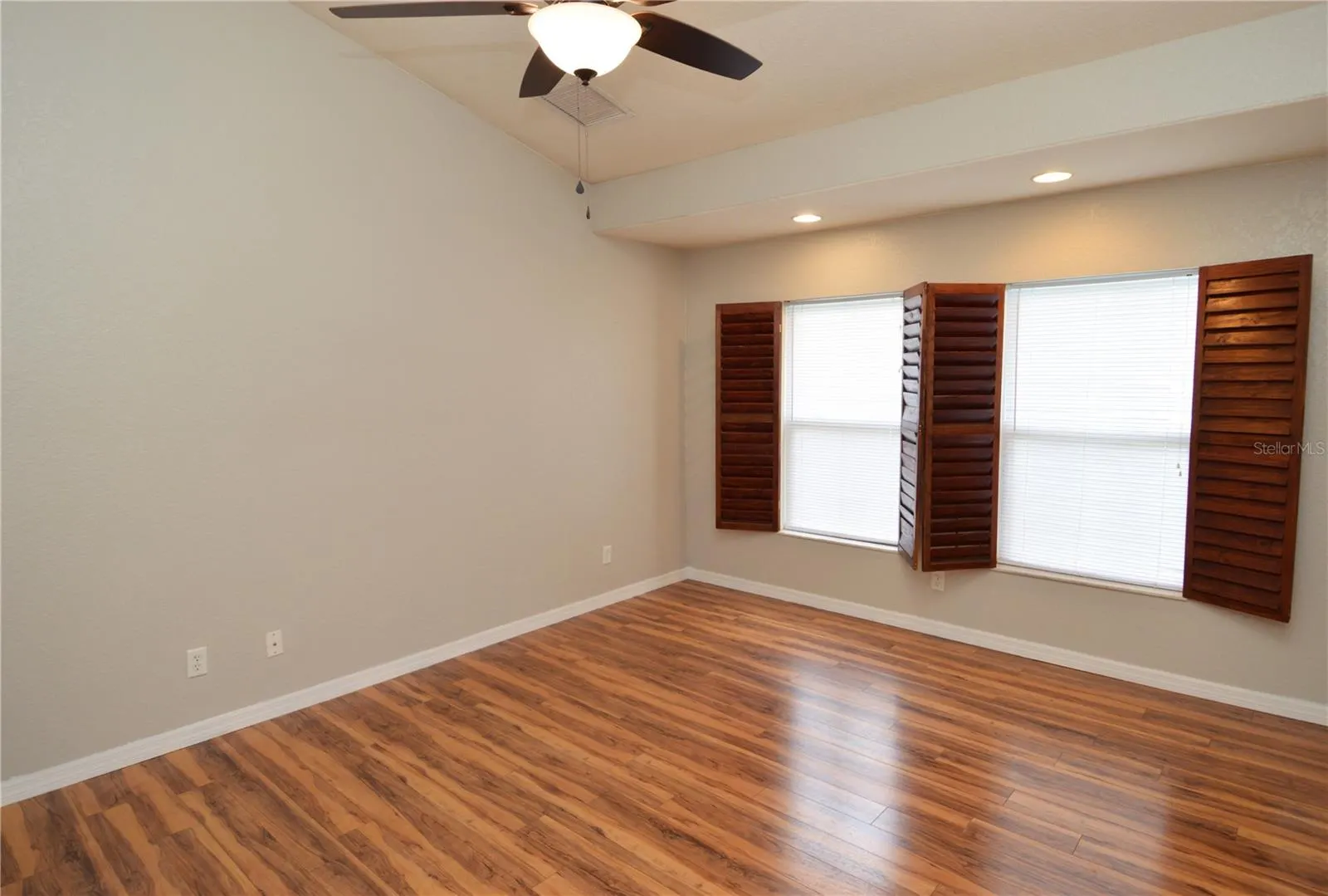 10248 107TH AVE N
