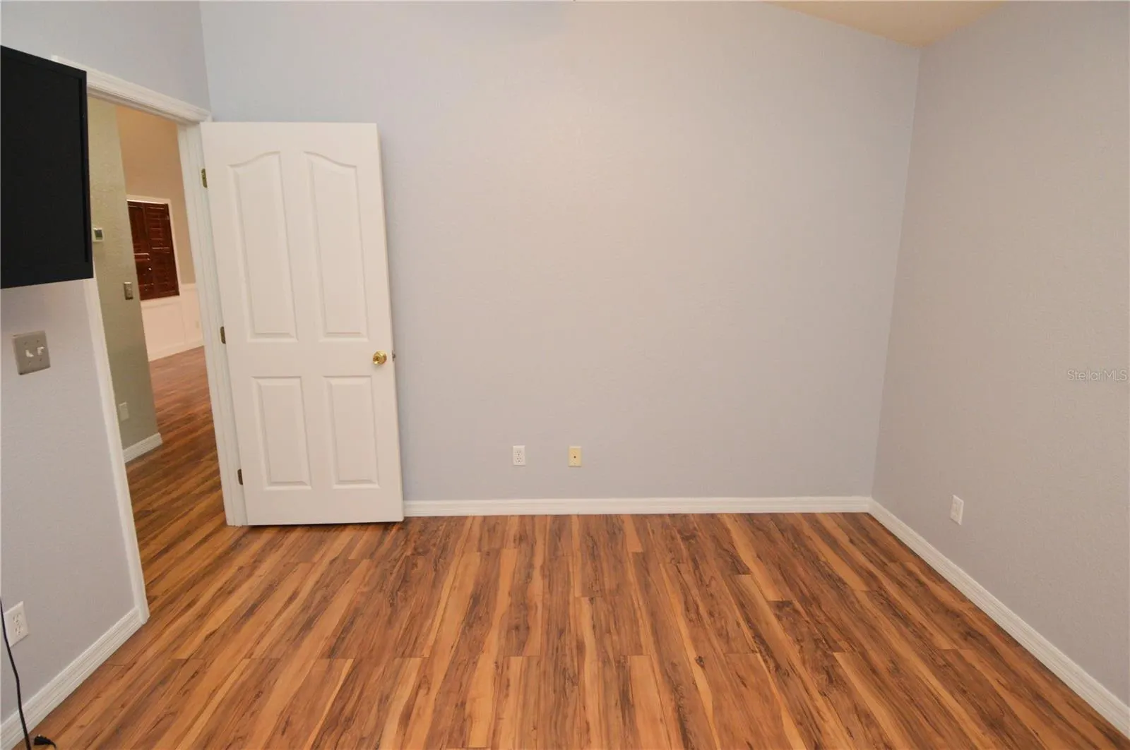 10248 107TH AVE N