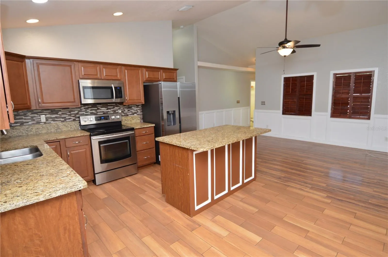 10248 107TH AVE N