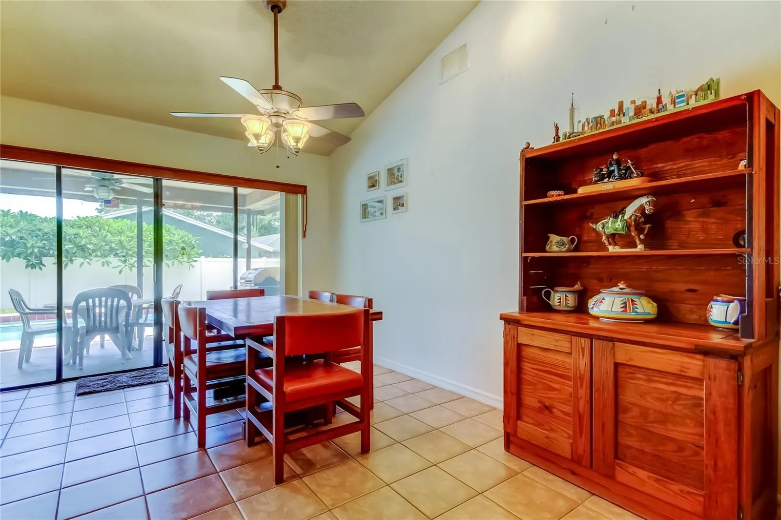 1490 CASCADE COURT