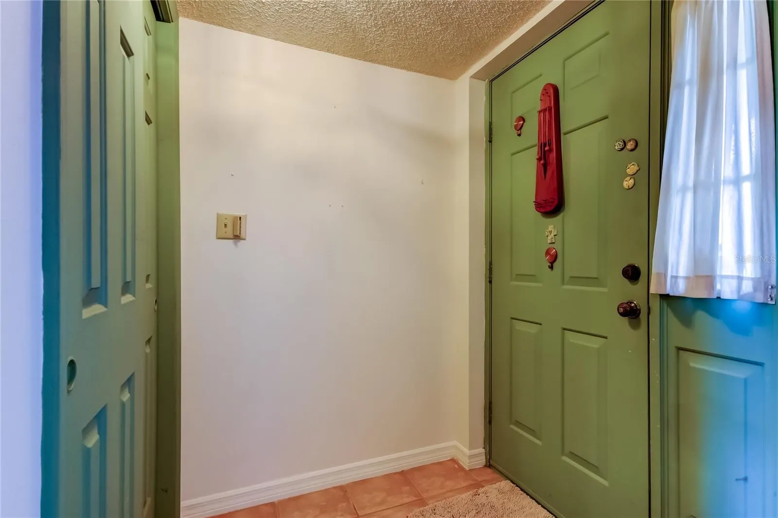 1490 CASCADE COURT