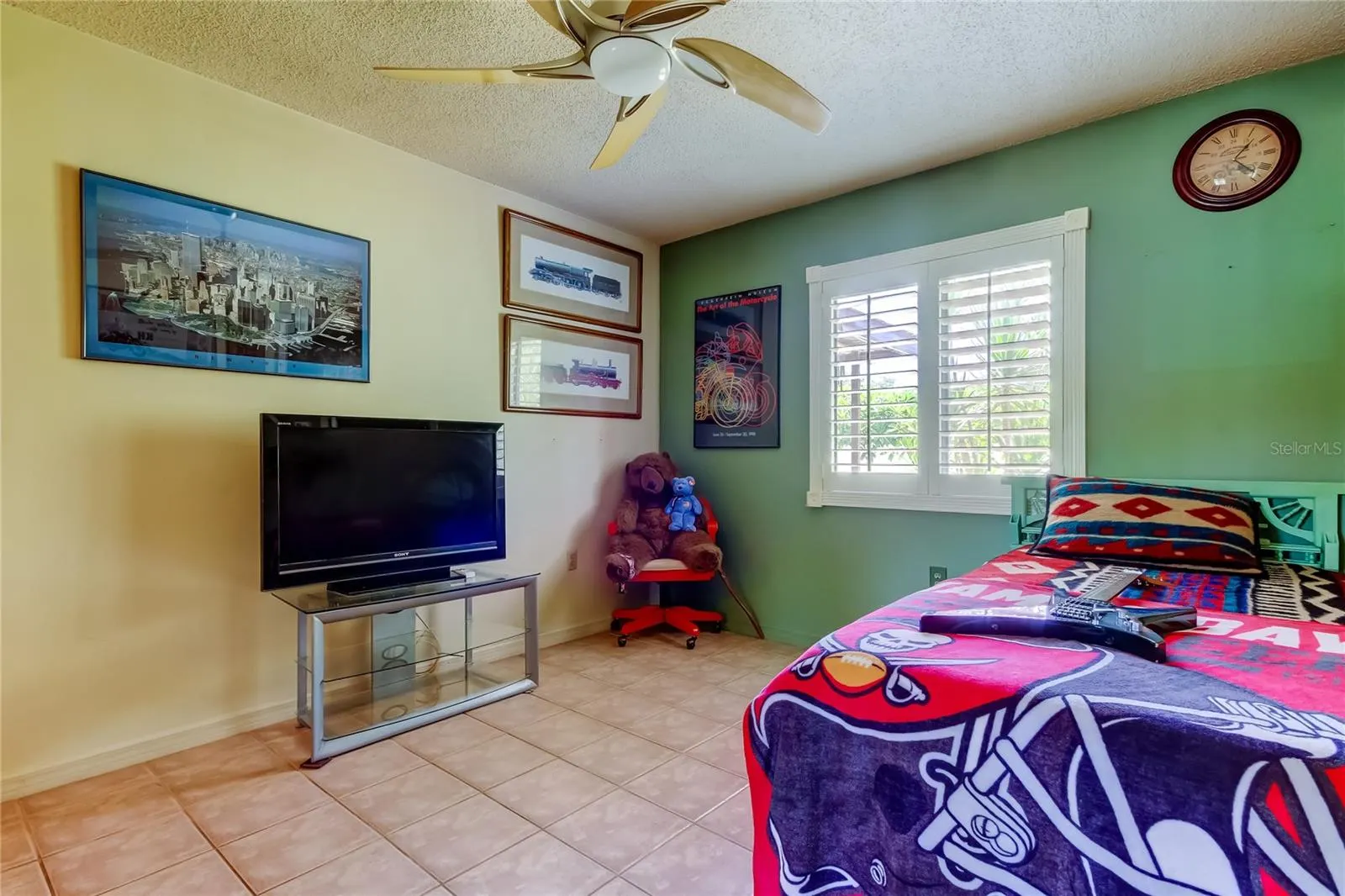 1490 CASCADE COURT