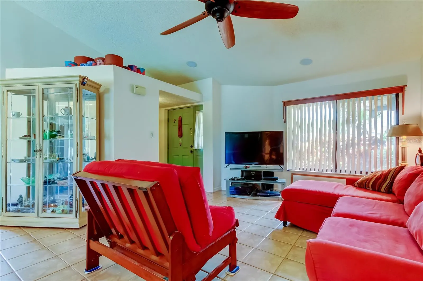 1490 CASCADE COURT
