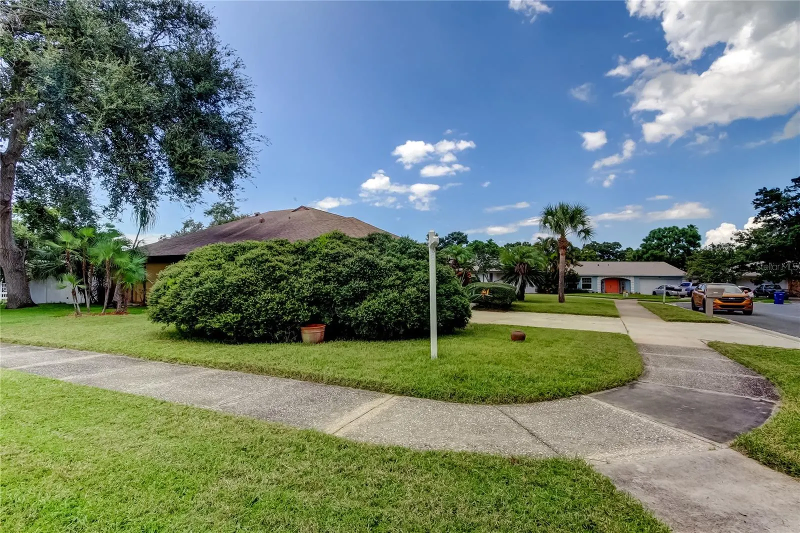 1490 CASCADE COURT